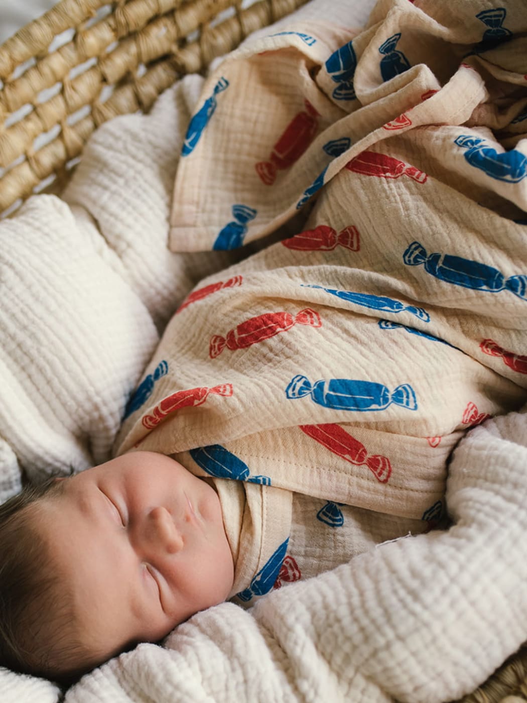 Organic Muslin Swaddle - Candy